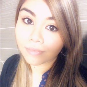 Meet your Posher, Tania